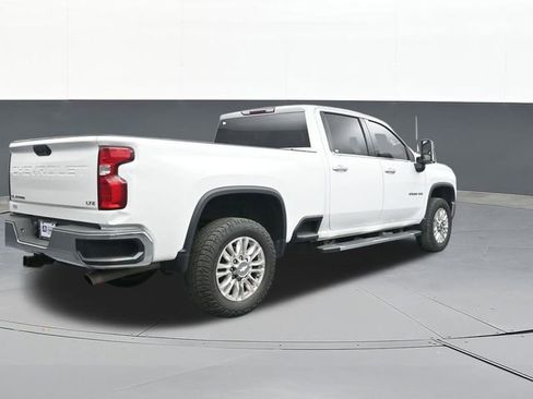 Used 2020 Chevrolet Silverado 2500 LTZ w/ Z71 Off-Road Package image 10