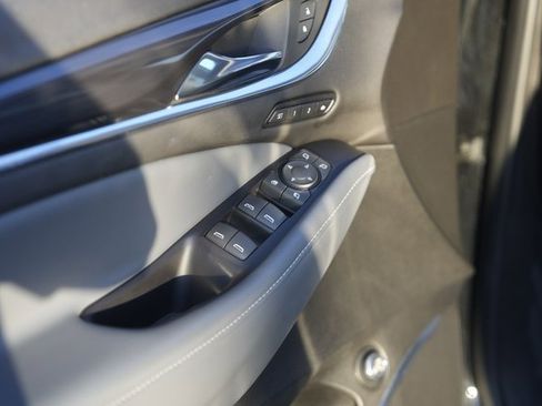 Used 2018 Buick Enclave Premium image 28