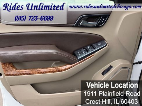 Used 2017 Chevrolet Suburban Premier AWD/4WD image 11
