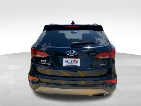 Used 2018 Hyundai Santa Fe Sport w/ 2.4L Value Package 02 image 9