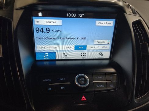 Used 2019 Ford Escape SE image 25