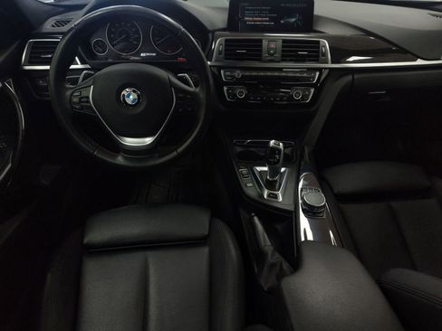 Used 2017 BMW 330e image 23