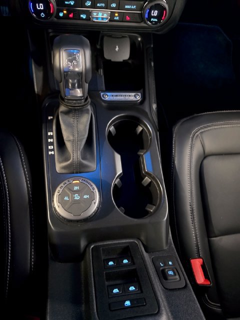 Used 2026 Ford Bronco Outer Banks AWD/4WD image 33