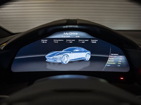 Used 2025 Ferrari Roma Spider RWD image 50