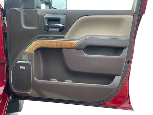 Used 2019 Chevrolet Silverado 2500 LTZ w/ Duramax Plus Package AWD/4WD image 20