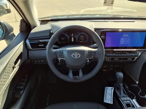 Certified 2026 Toyota Camry XLE FWD image 10