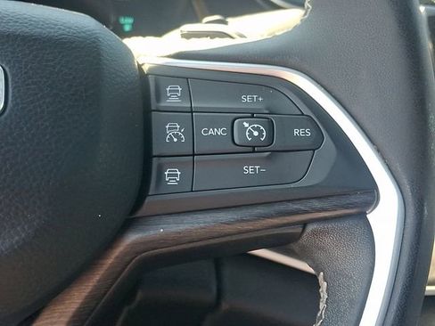 Used 2024 Jeep Grand Cherokee Limited 4xe AWD/4WD image 23