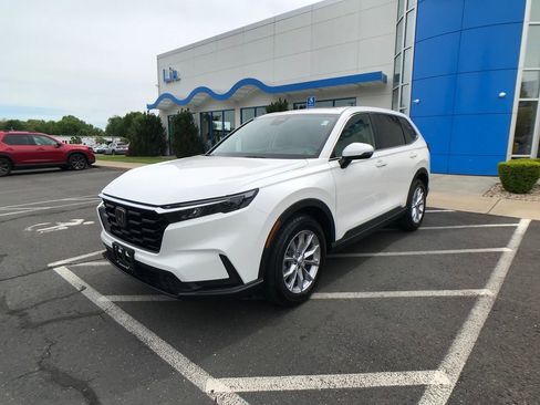 Used 2025 Honda CR-V EX-L image 3
