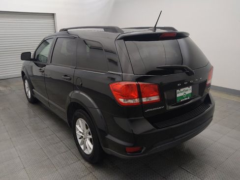 Used 2017 Dodge Journey SXT w/ Premium Group FWD image 5