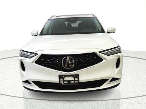 Used 2023 Acura MDX SH-AWD w/ Technology Package image 2