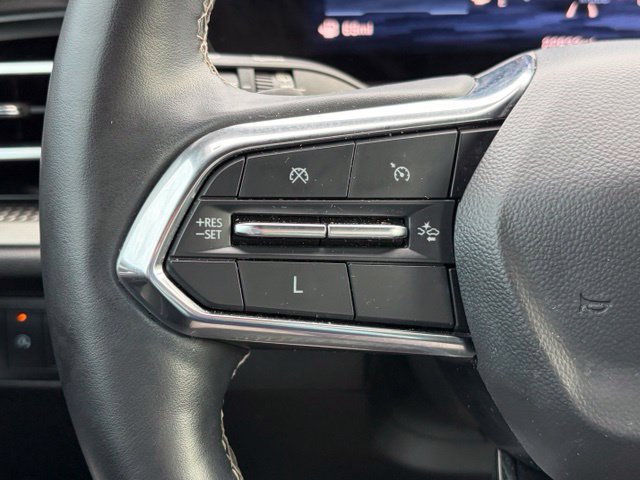 Used 2024 Chevrolet Traverse LS FWD image 21
