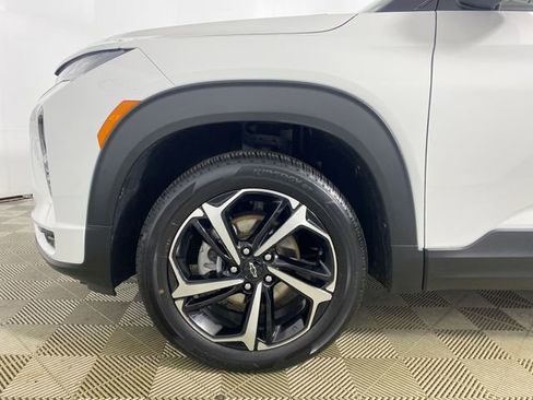 Certified 2022 Chevrolet TrailBlazer RS w/ Technology Package image 29