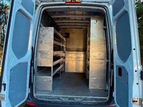 Used 2019 Mercedes-Benz Sprinter 144 image 17