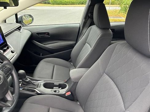 Used 2024 Toyota Corolla LE FWD image 24