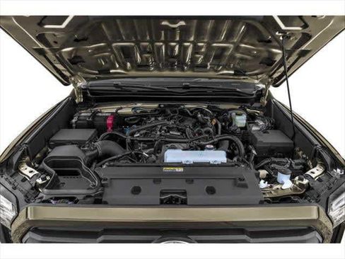 Used 2024 Toyota Tacoma TRD Off-Road AWD/4WD image 8