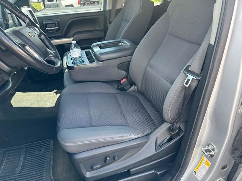 Used 2018 Chevrolet Silverado 1500 LT w/ All Star Edition image 8