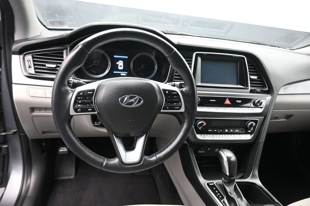 Used 2019 Hyundai Sonata SEL FWD image 14