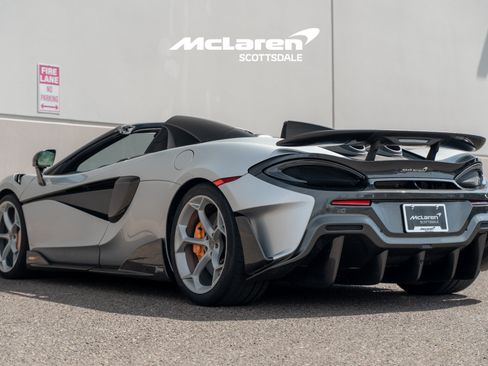 Used 2020 McLaren 600LT Spider RWD image 5