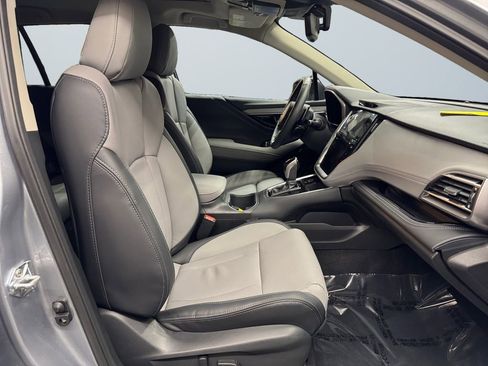Certified 2025 Subaru Outback Limited image 12