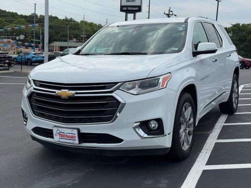 Used 2018 Chevrolet Traverse Premier w/ LPO, Floor Liner Package AWD/4WD image 8