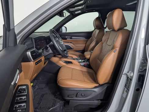 Used 2025 Kia Telluride EX X-Line AWD/4WD image 12
