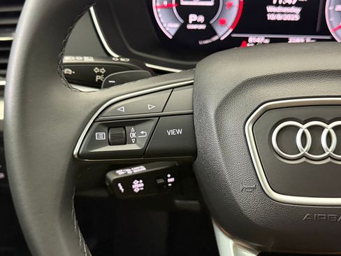 Certified 2025 Audi Q5 2.0T Premium image 18