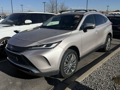 Used 2022 Toyota Venza XLE