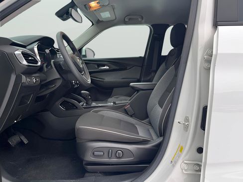 Used 2023 Chevrolet TrailBlazer LT w/ Convenience Package image 17