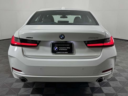 Used 2025 BMW 330i xDrive Sedan w/ Convenience Package AWD/4WD image 9