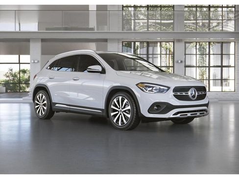 Certified 2022 Mercedes-Benz GLA 250 4MATIC image 12