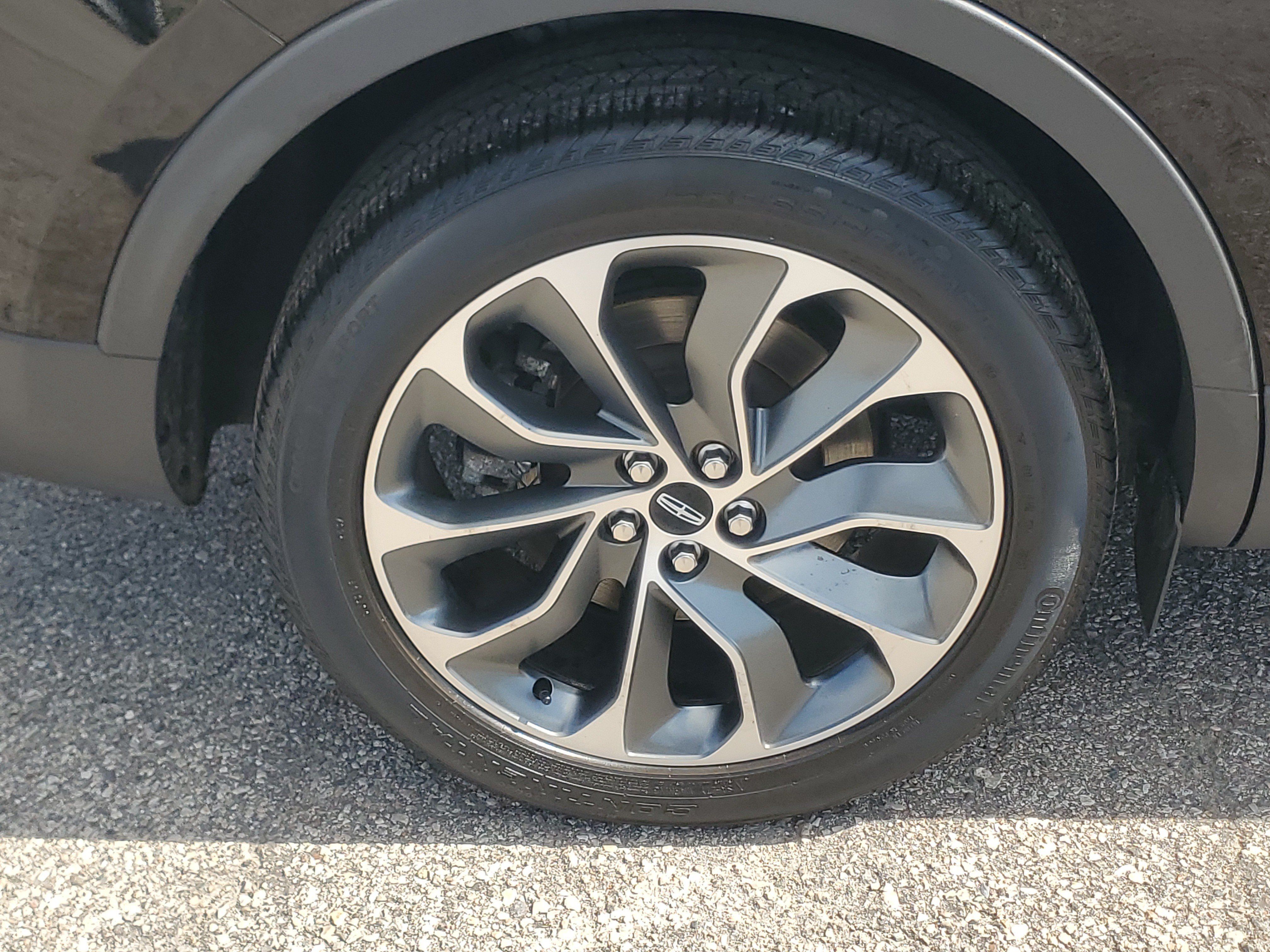 Certified 2023 Lincoln Nautilus Reserve AWD/4WD image 7