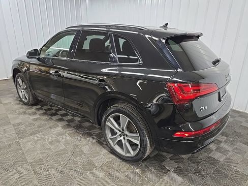 Used 2025 Audi Q5 2.0T Premium w/ Convenience Plus Package AWD/4WD image 9