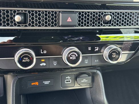 Certified 2023 Honda Civic LX image 9