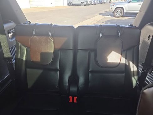 Used 2023 Ford Explorer Platinum w/ Technology Package image 25