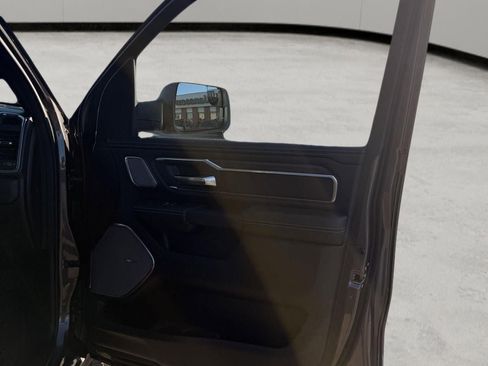 New 2026 RAM 1500 Laramie AWD/4WD image 37