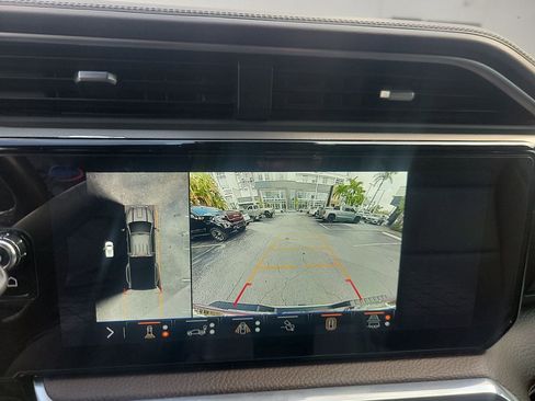 Used 2024 GMC Sierra 3500 Denali w/ Denali Reserve Package image 37