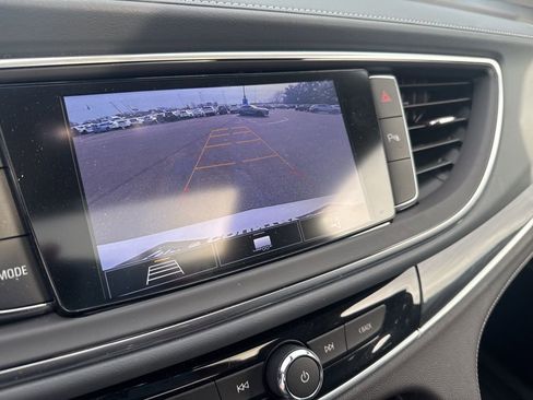 Used 2020 Buick Enclave Essence w/ Sport Touring Edition image 25