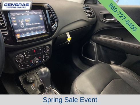 Certified 2018 Jeep Compass Limited w/ Navigation Group AWD/4WD image 15