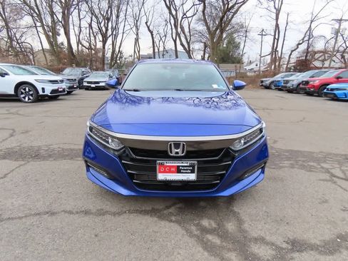 Used 2020 Honda Accord Sport image 6