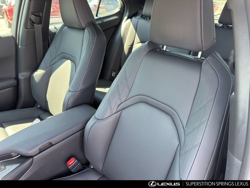 Used 2026 Lexus UX 300h FWD image 14