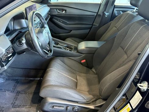 Used 2024 Honda Accord Sport image 19