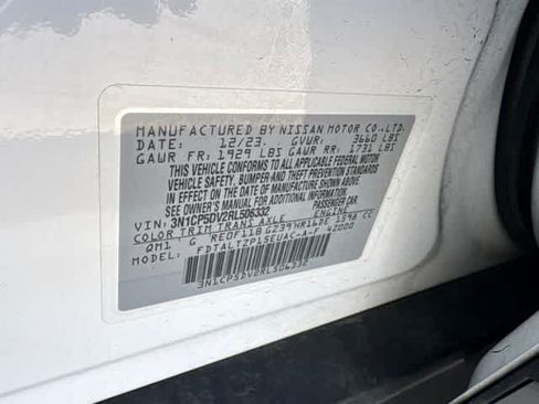 Used 2024 Nissan Kicks SR FWD image 25