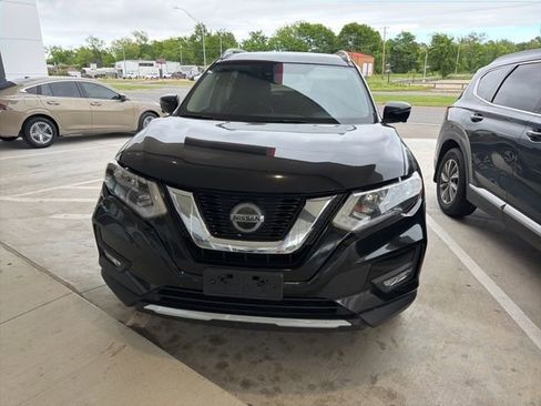 Used 2018 Nissan Rogue SL AWD/4WD image 2