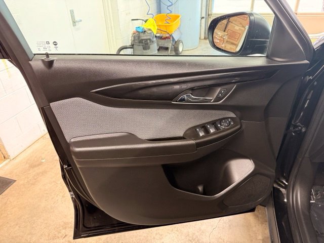 Used 2024 Chevrolet TrailBlazer LS w/ LS Convenience Package FWD image 9