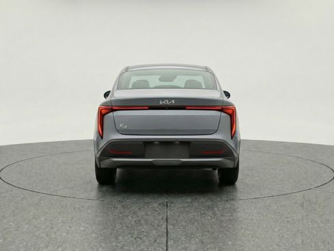 Used 2025 Kia K4 LXS image 7