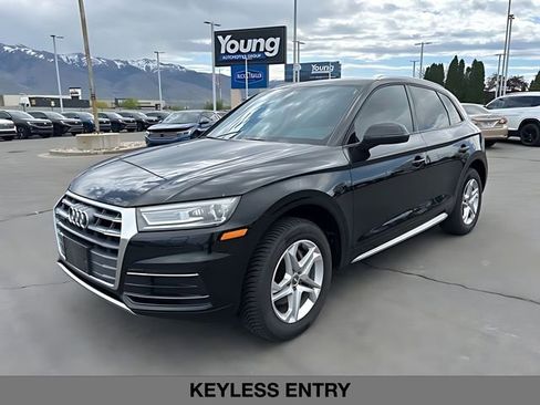 Used 2018 Audi Q5 Premium AWD/4WD image 7