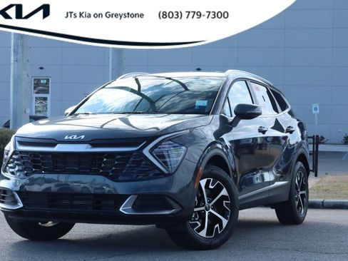 Used 2025 Kia Sportage EX image 1