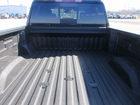 New 2026 GMC Sierra 2500 SLE w/ SLE Value Package; AWD/4WD image 7