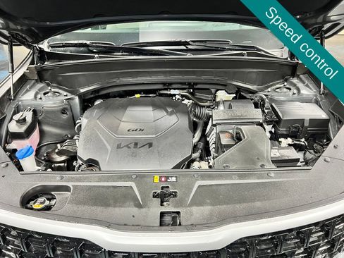 Used 2025 Kia Telluride SX Prestige AWD/4WD image 10