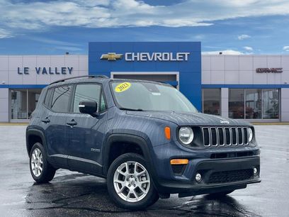 Used 2023 Jeep Renegade Latitude w/ Premium Group